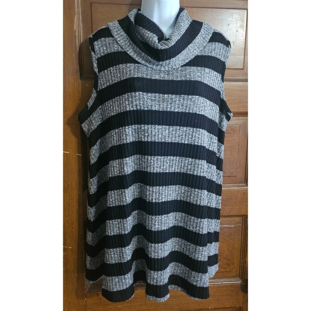 Lane Bryant Striped Sleeveless Cowl Neck Sweater Tunic